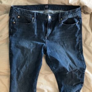 Gap Skinny Jeans - 2018! Wore twice. 32 Short!